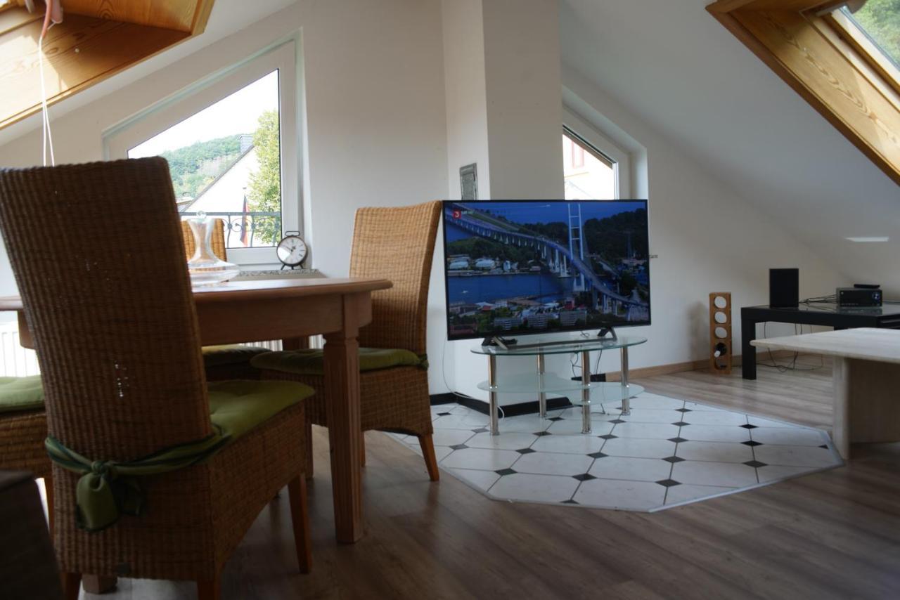 Ferienwohnung Ahrtalblick ซินซิก ภายนอก รูปภาพ